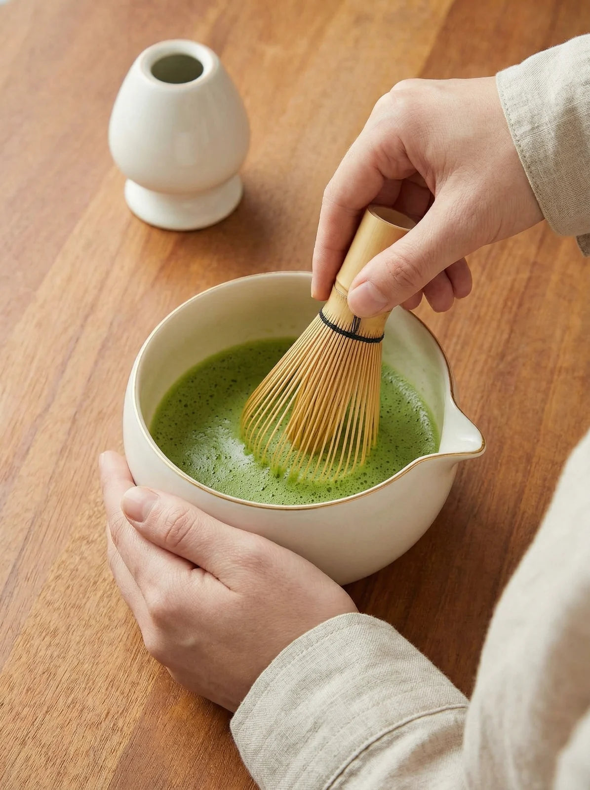 Whisking matcha in the MAWAKIN ceramic bowl